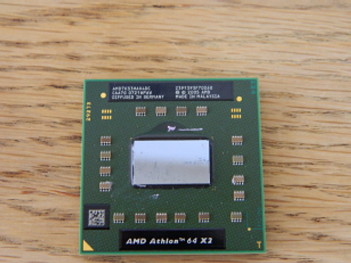 Fujitsu Amilo XA2528 Processeur 1.7 GHZ  AMDTK53HAX4DC 